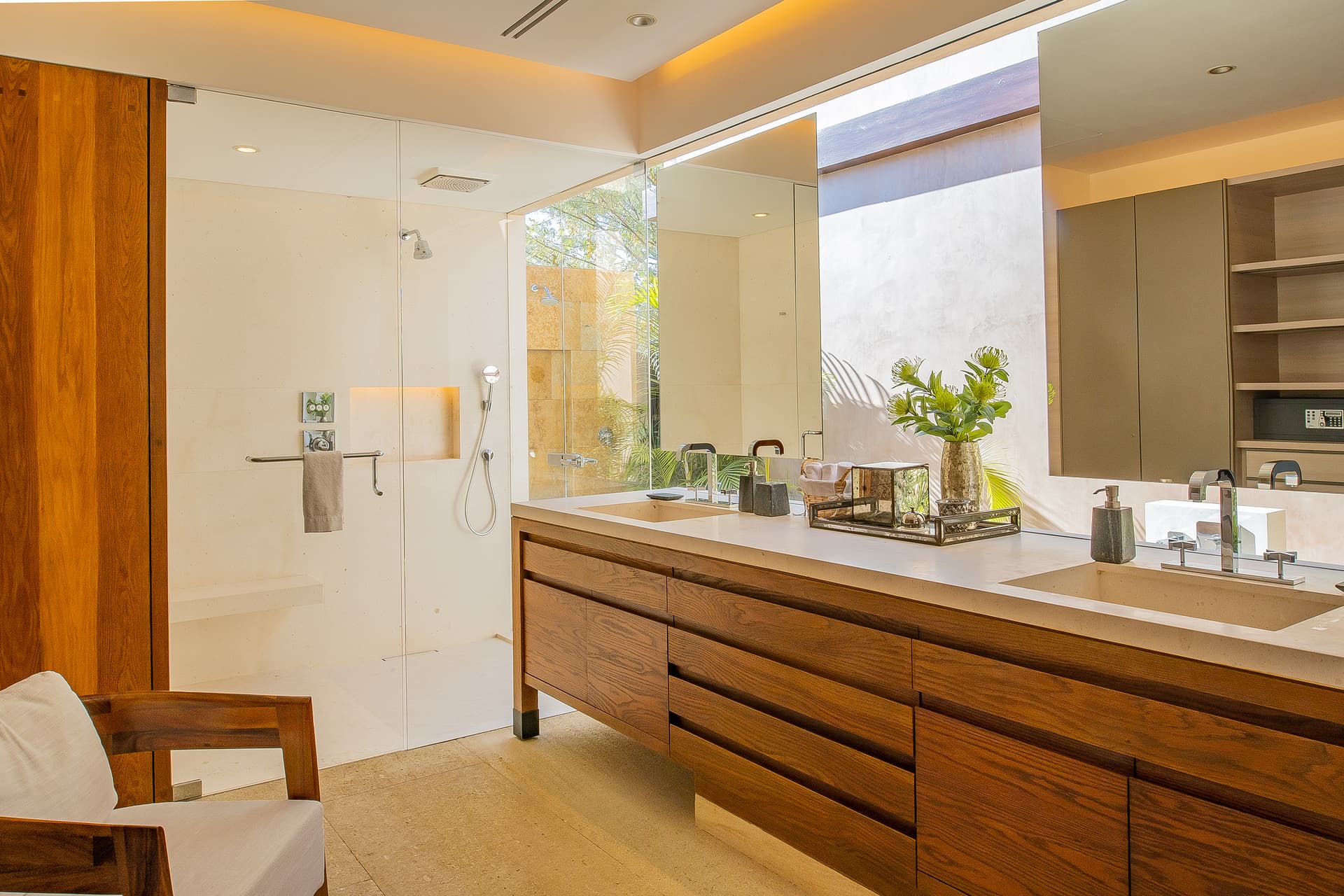 West Enclave Residence #8 - Image 26