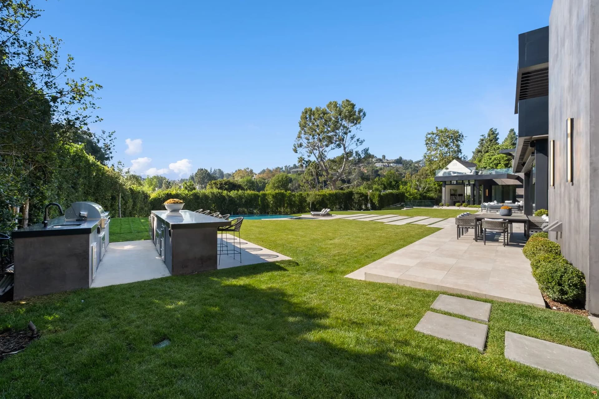 Forza Modern - Image 43