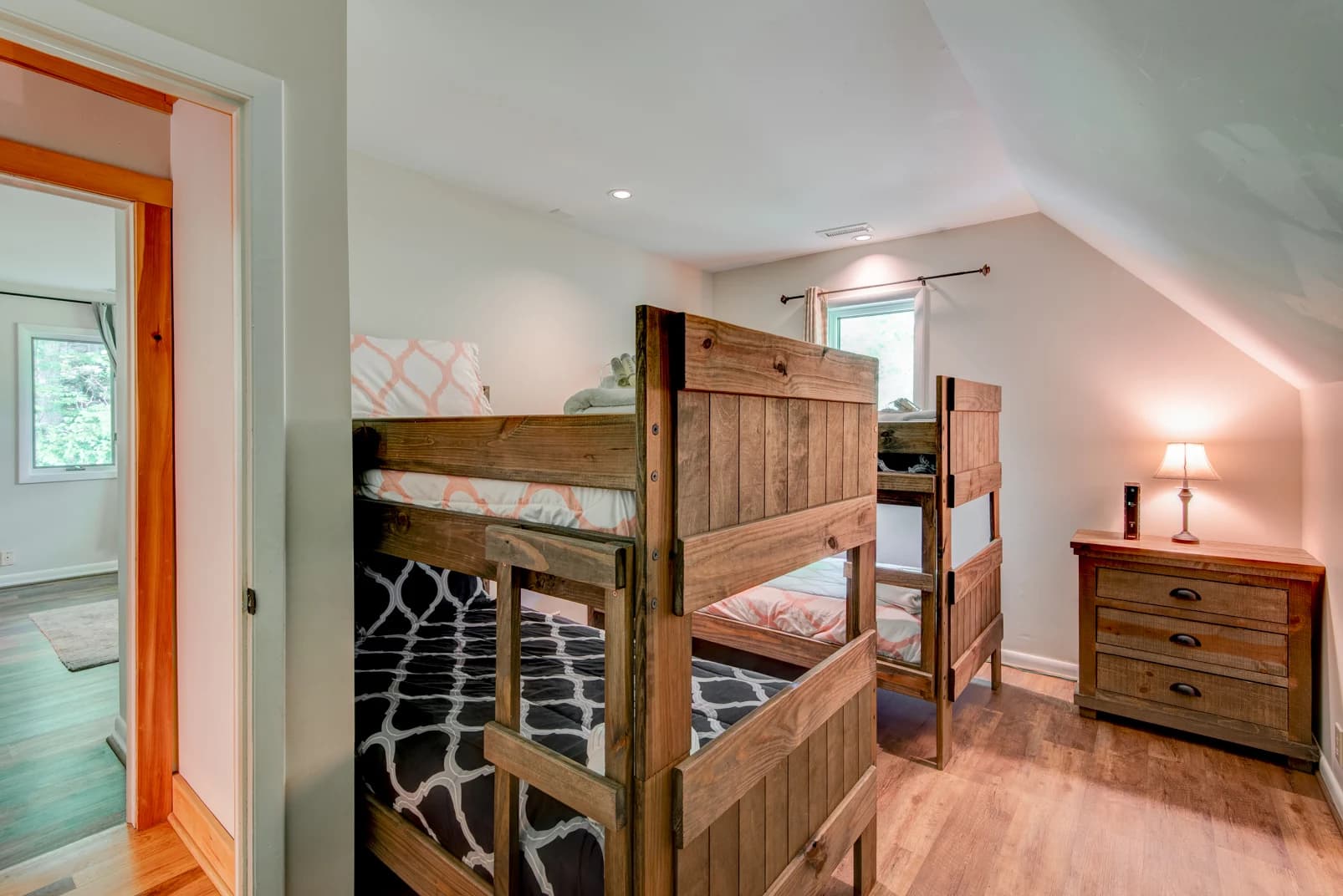 Paws a While - Image 31