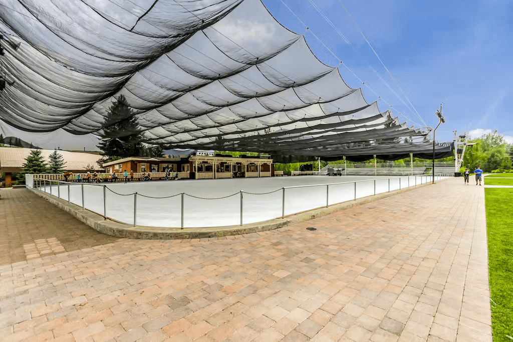 Sun and Ski - Image 26