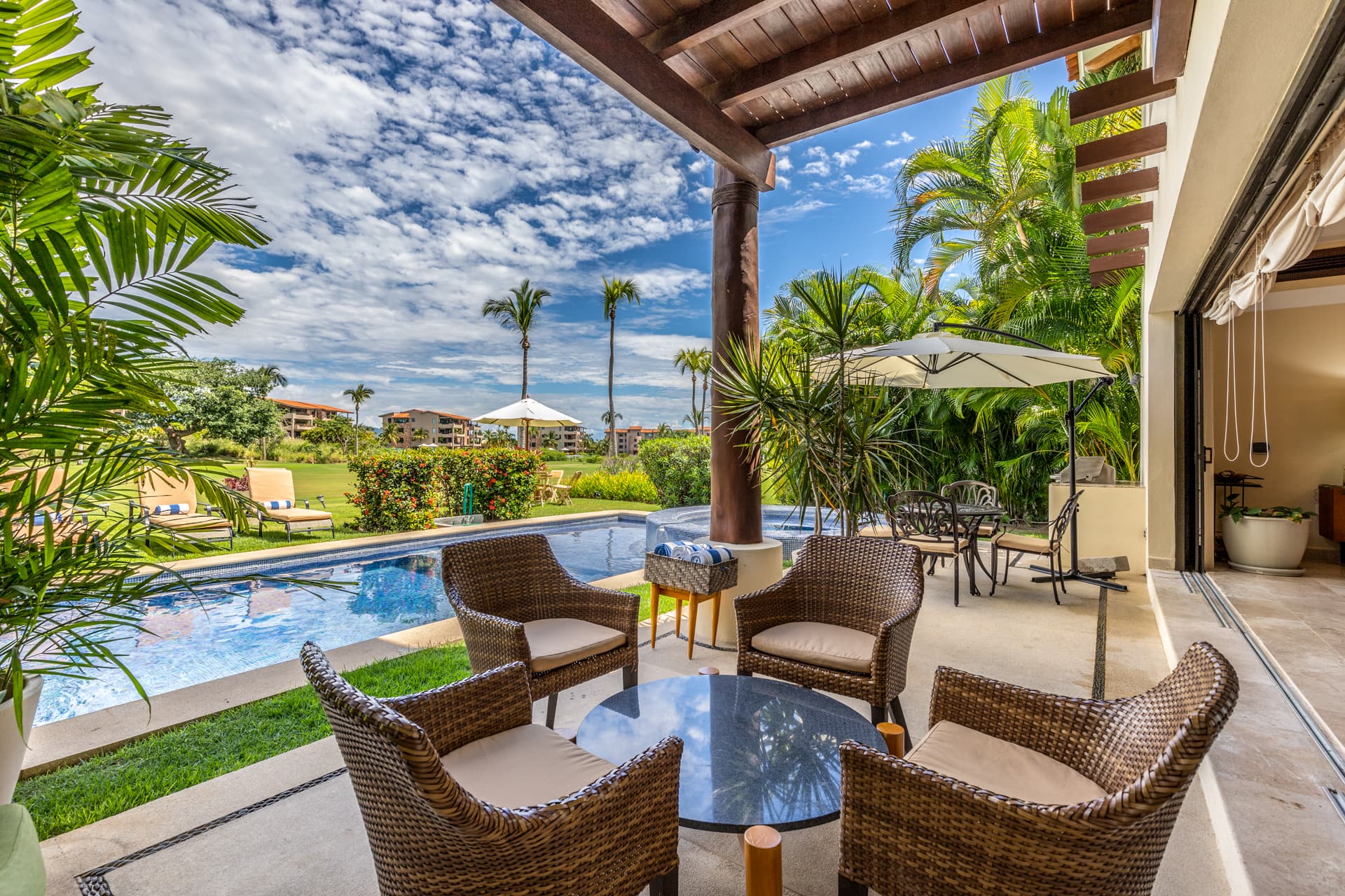 La Serenata #3 - Image 54