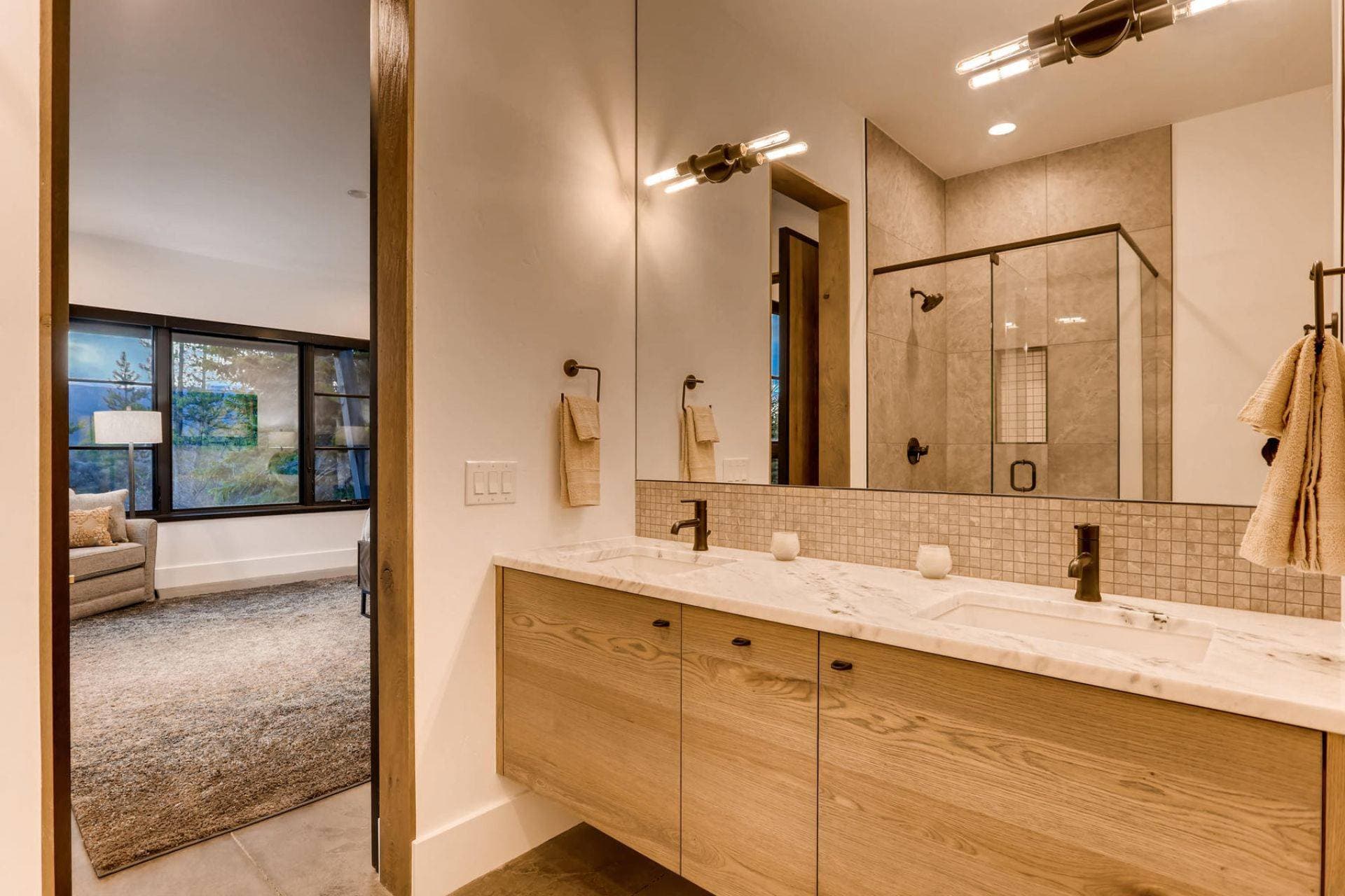 Iron Eagle Landing - Image 20