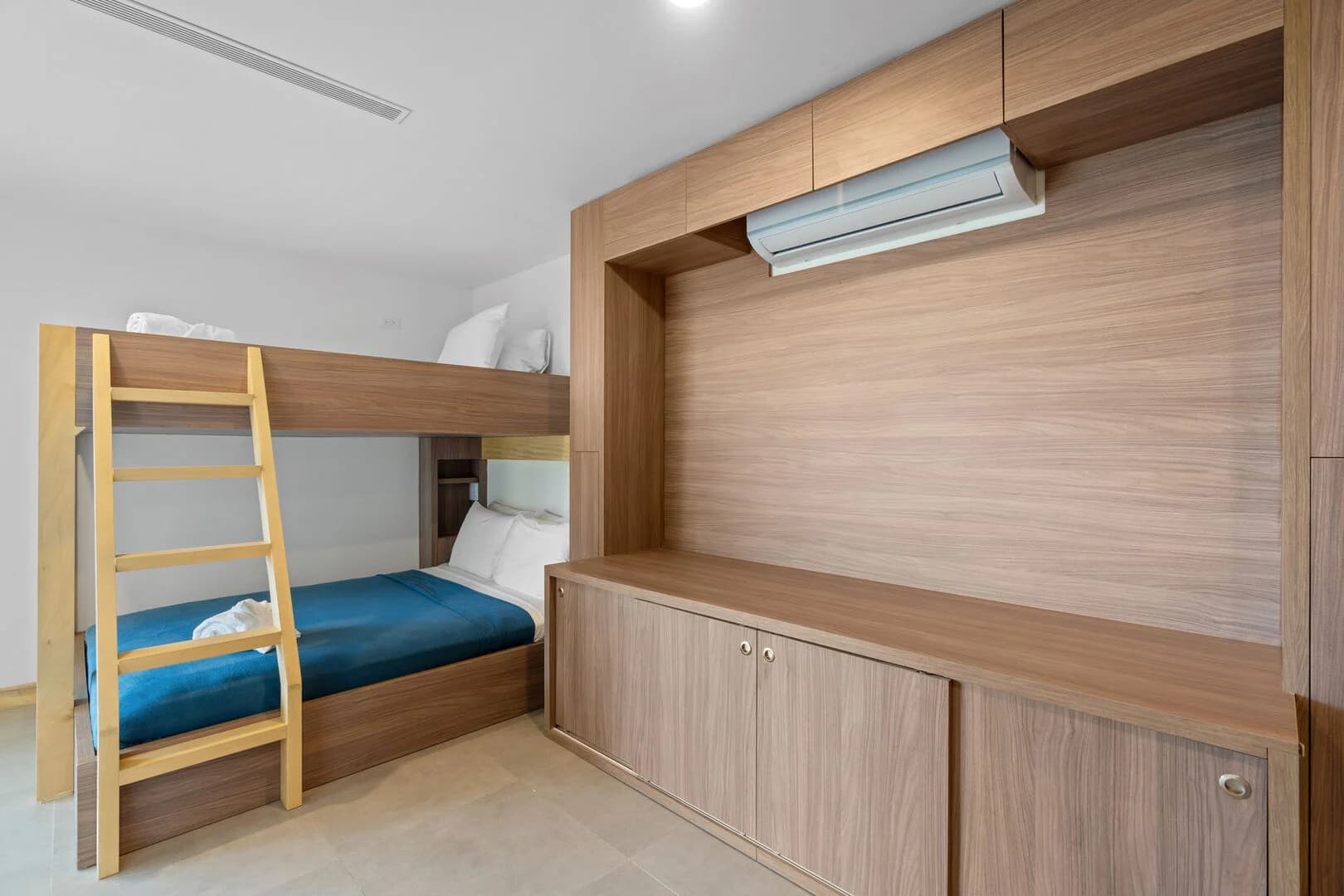 Villa Lux - Image 36