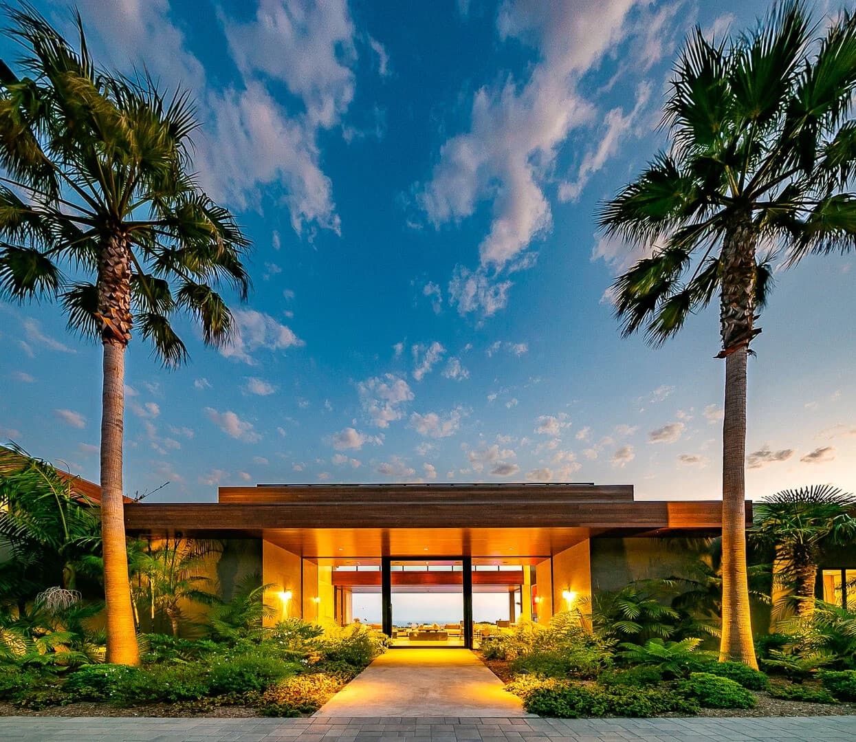 Malibu Beach Oasis - Image 5