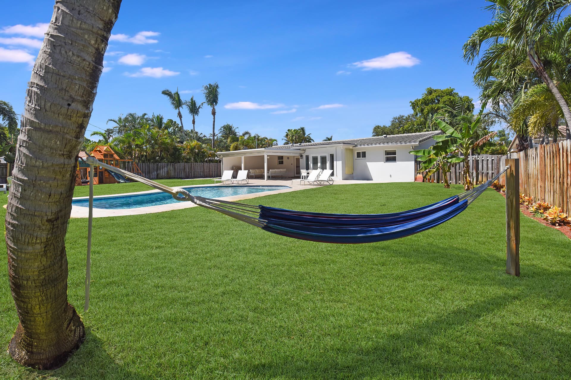 Light Beam House  - Image 55