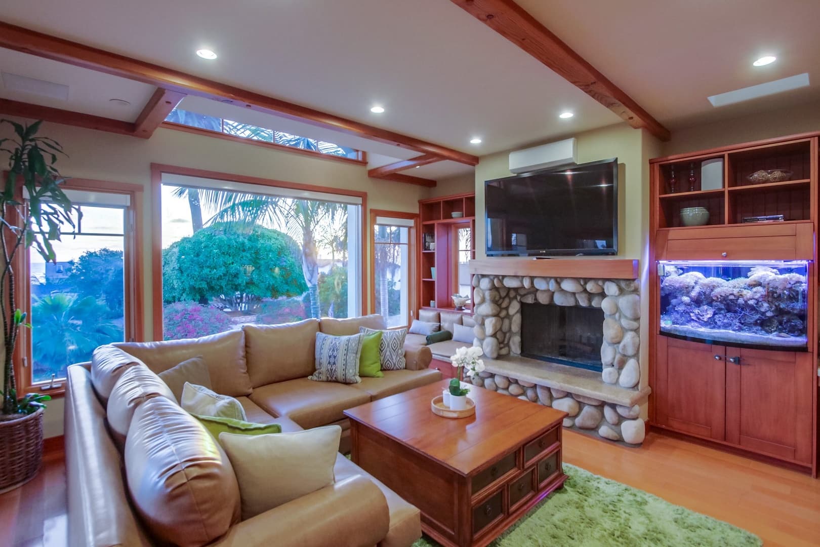 Tidewater House - Image 2