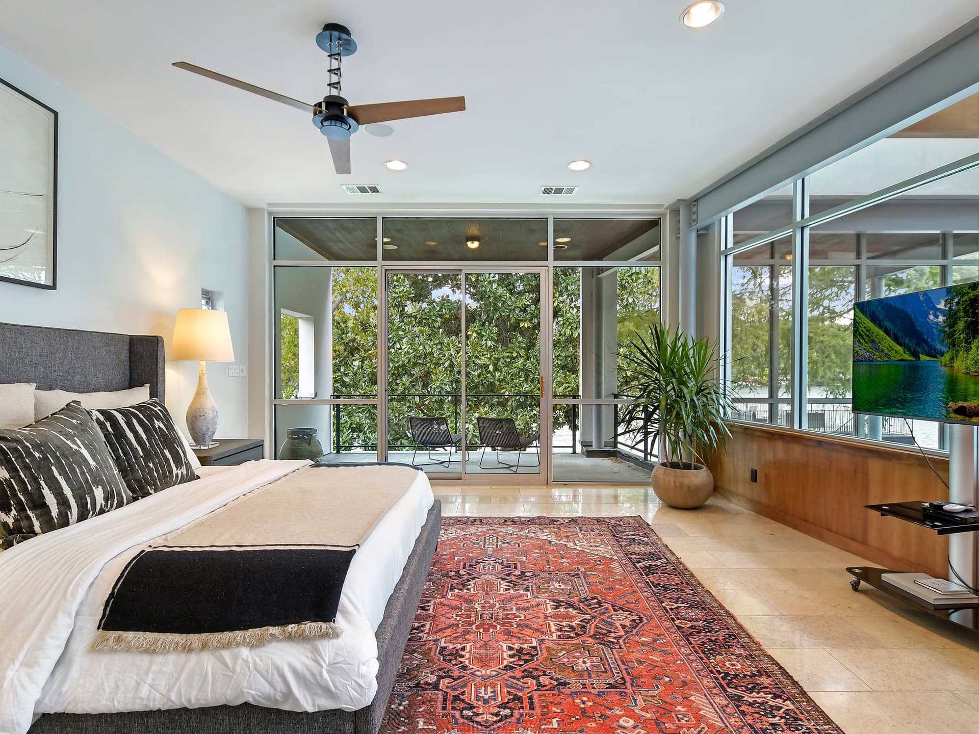 Emerald on Lake Austin - Image 51