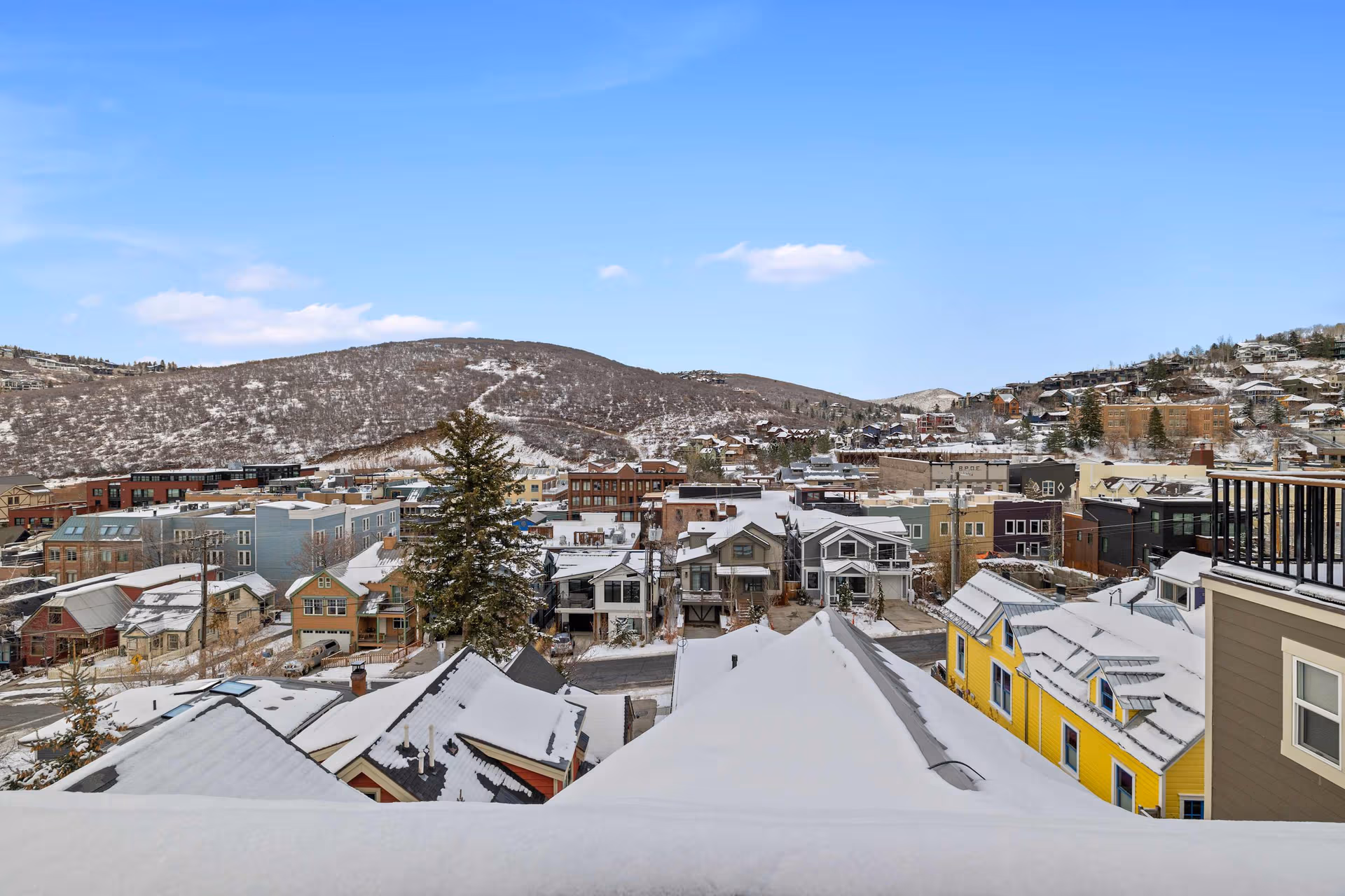 Slopeside Sanctuary - Image 3