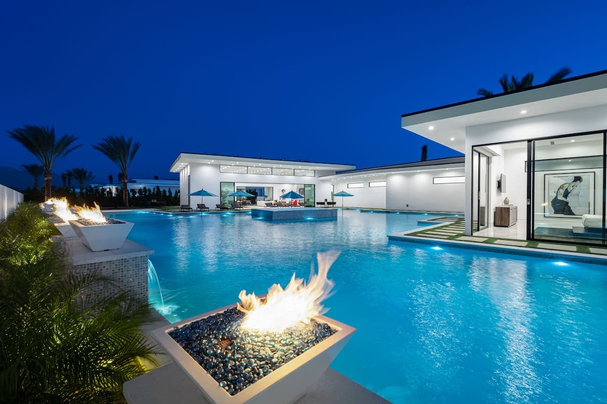 Bravo Villa #10 - Image 77