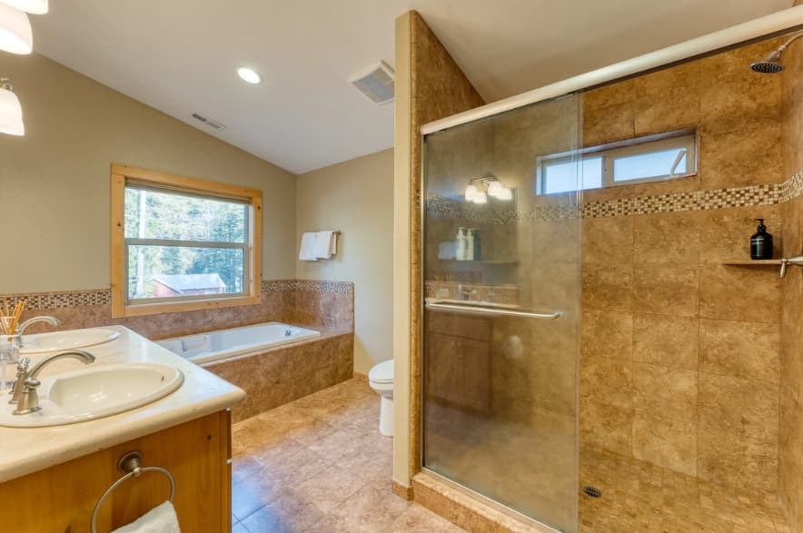 Washoe Chalet - Image 16