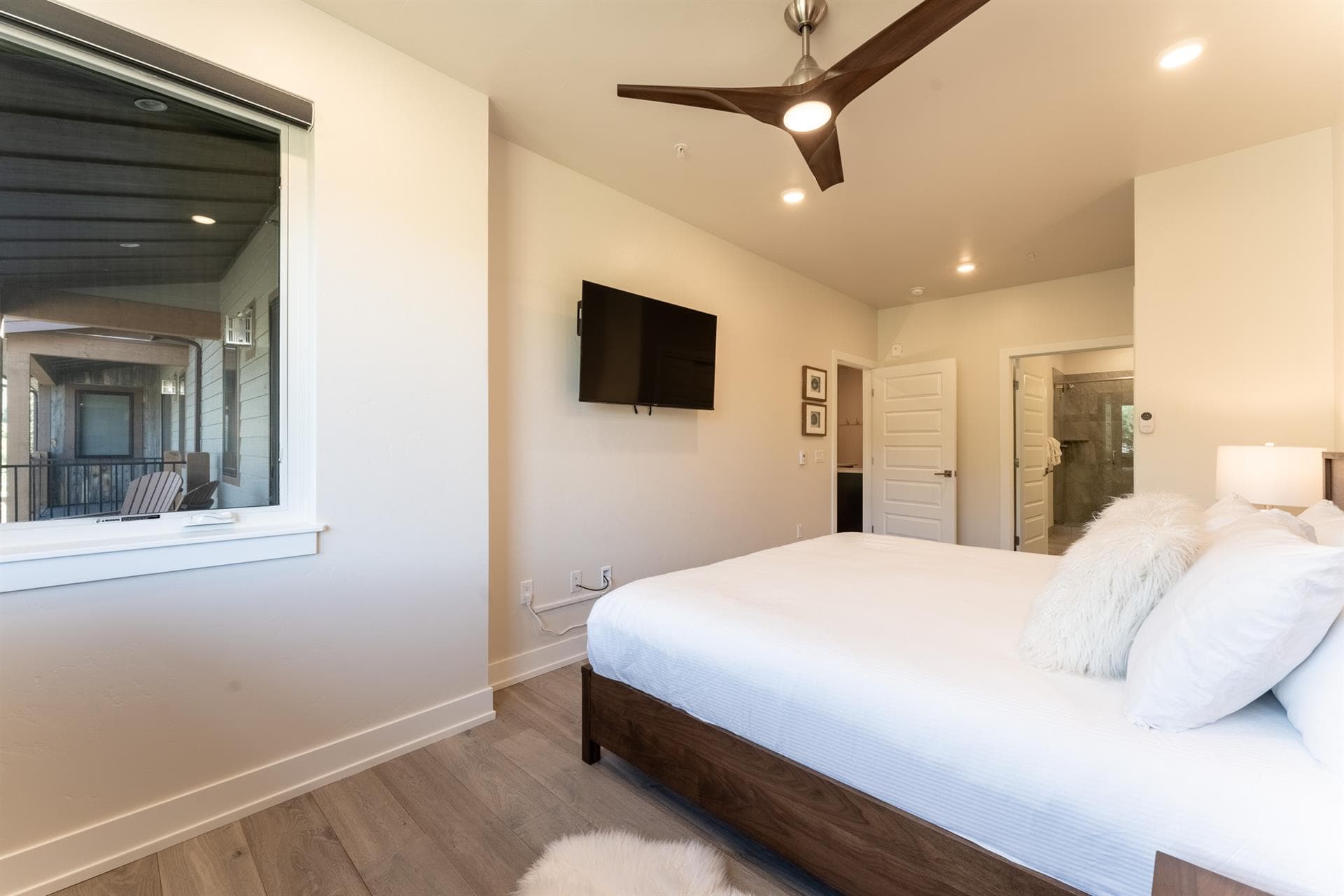 Clearview Mountain Escape - Image 9