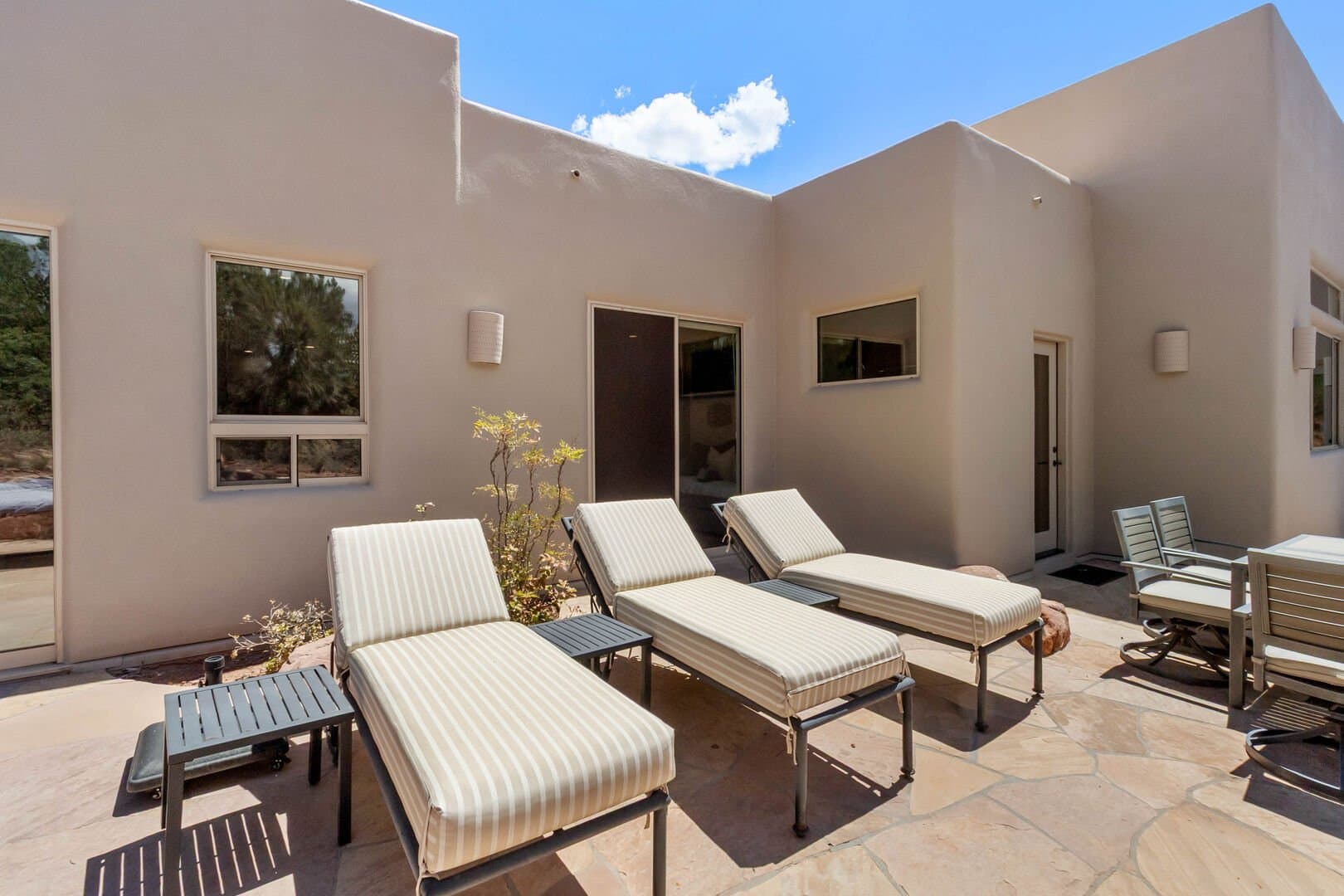 West Chateau - Image 114