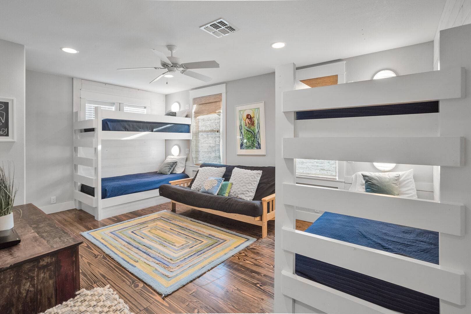 Pura Vida - Image 20