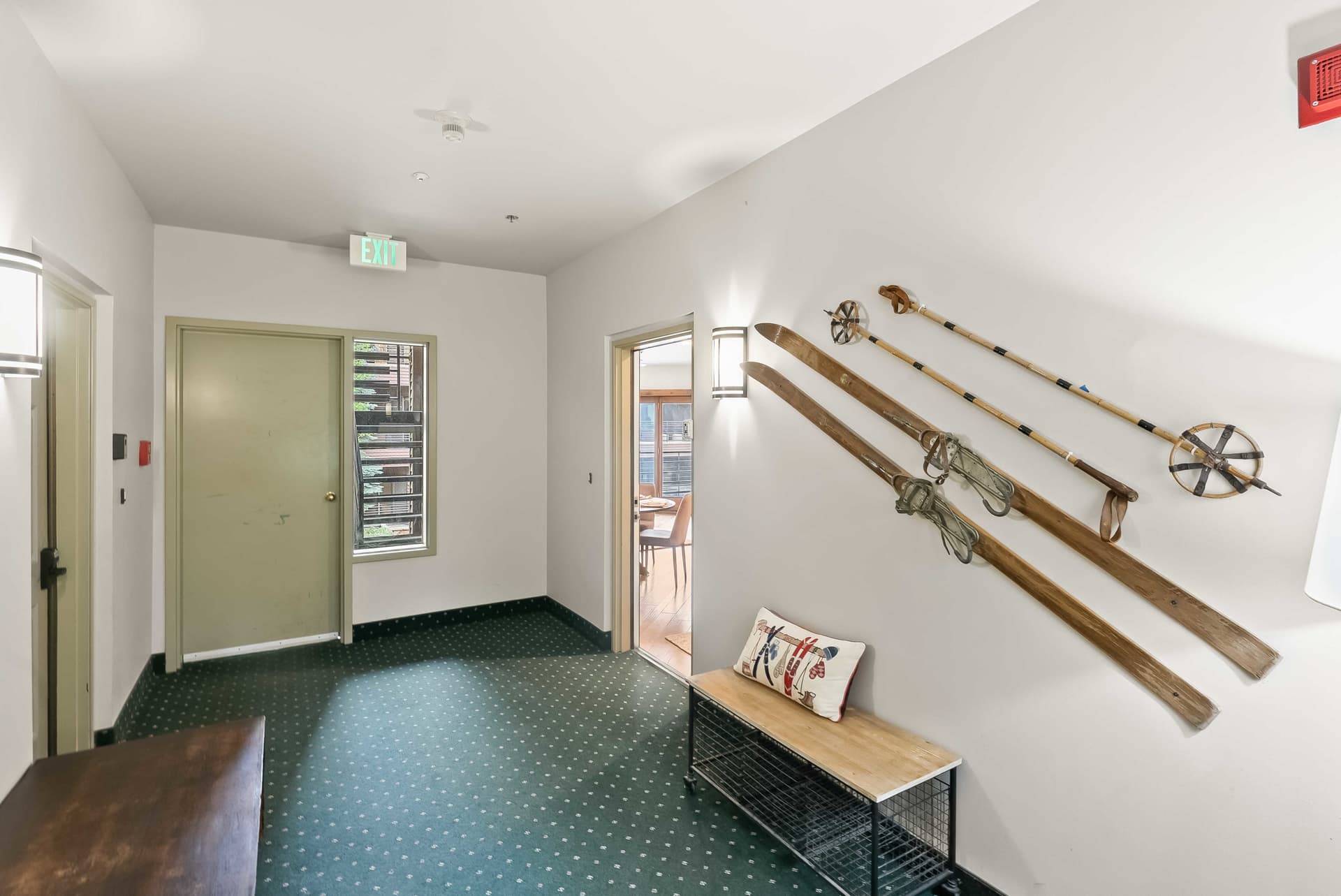 Summit Solace Chalet - Image 14