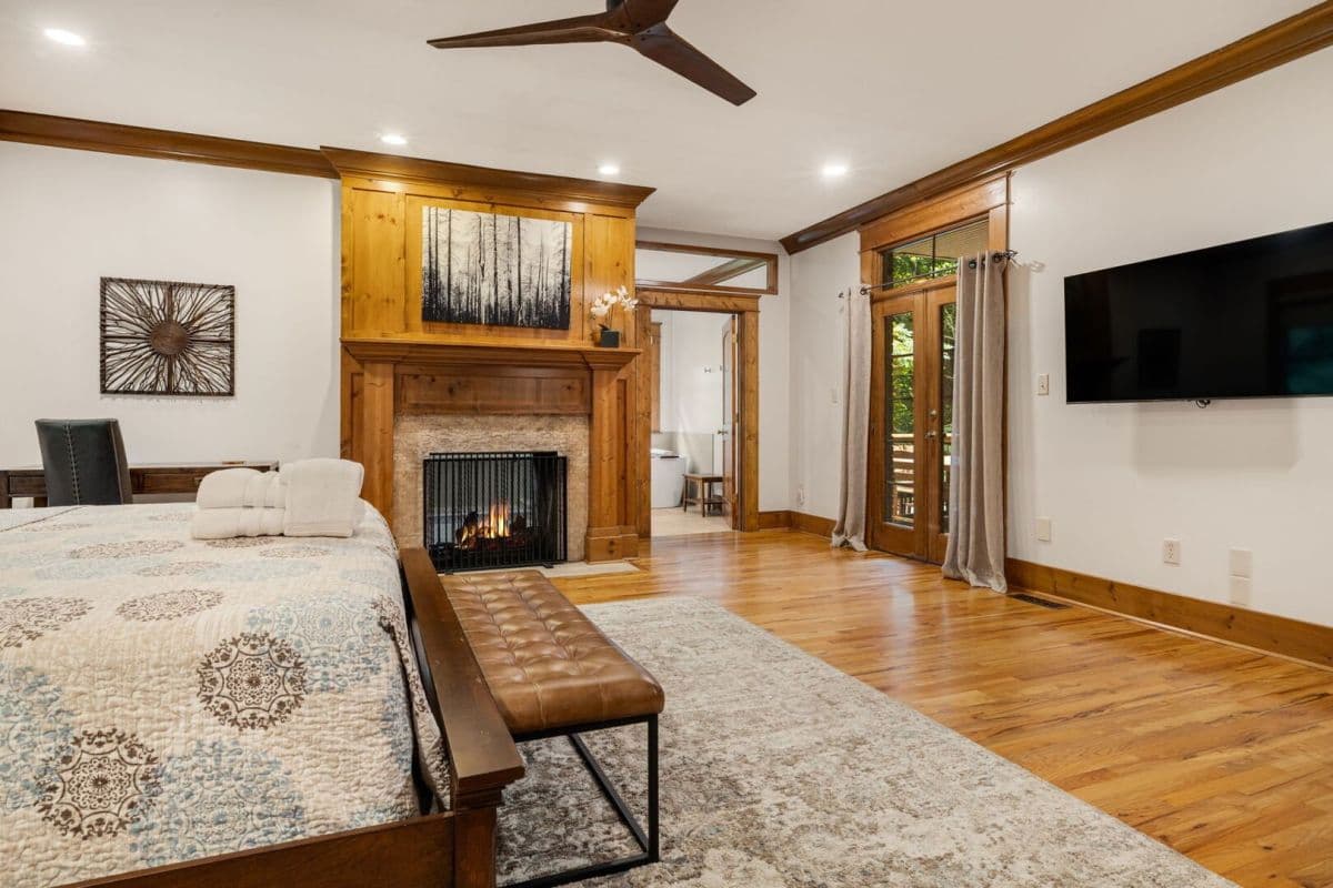 The Huntly Estate - Image 99