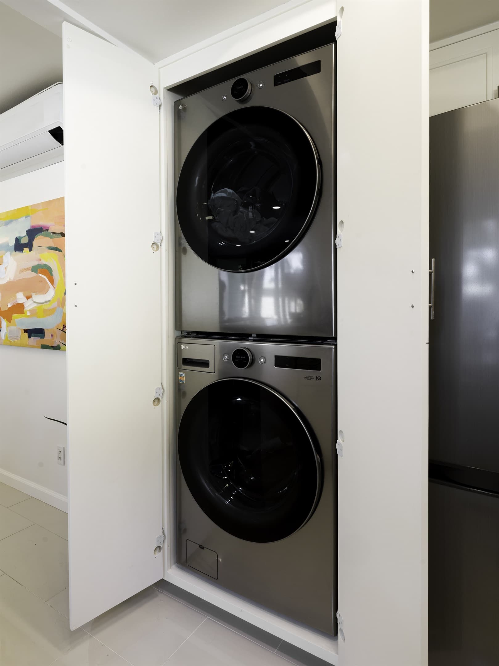 Bamboo Bungalow - Image 14