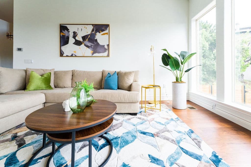 Taking in the View House - Image 4