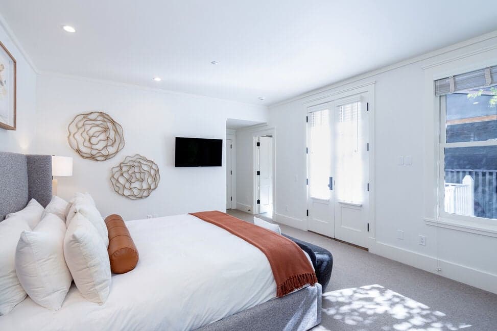 Depot Ave Home - Image 19