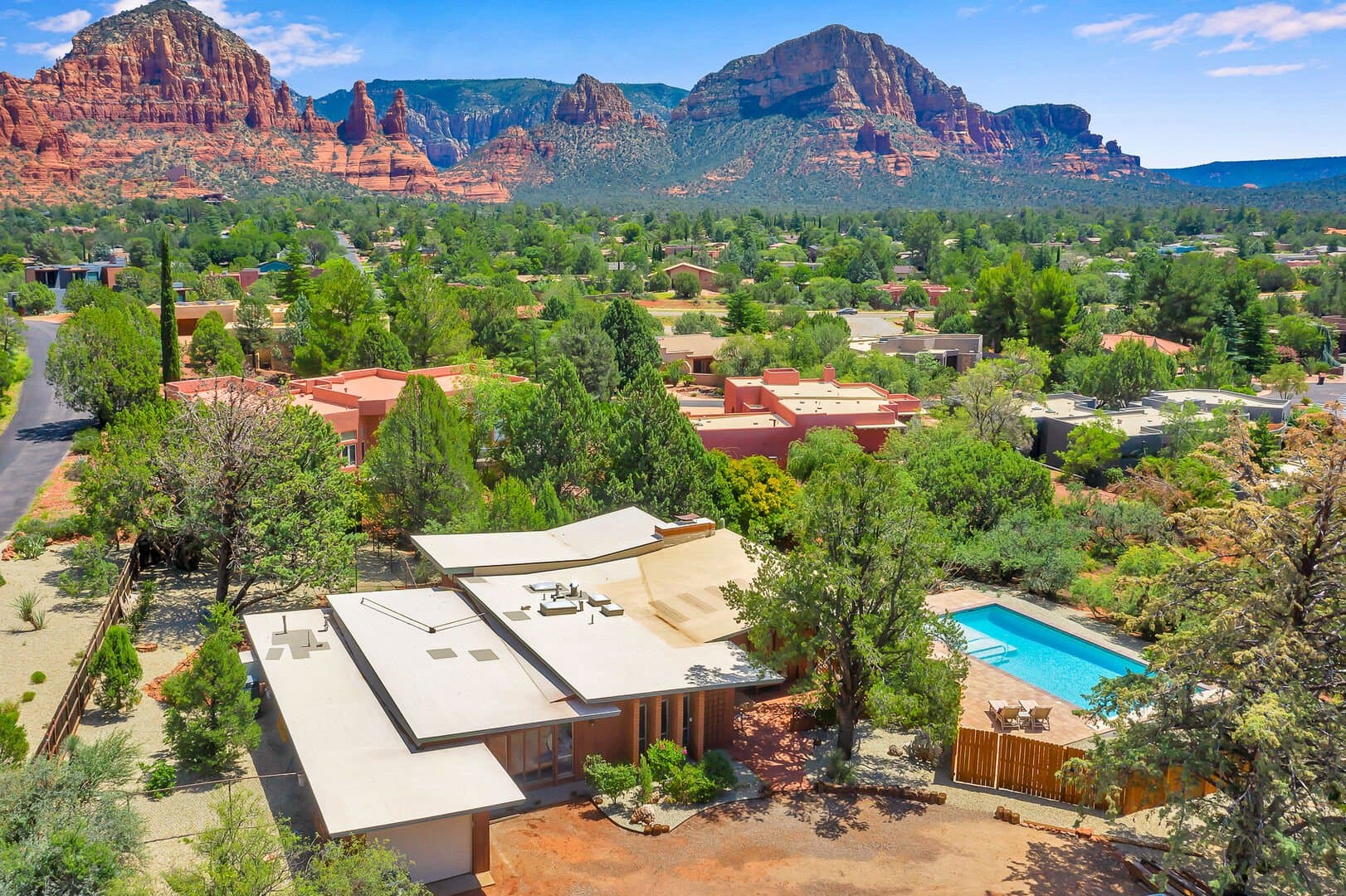 Cathedral Oasis - Image 34