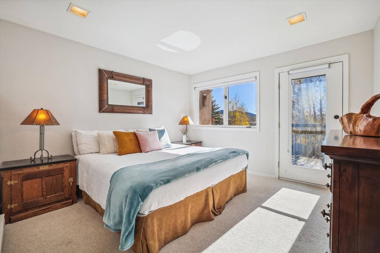 Corinthian Bella Vista - Image 25