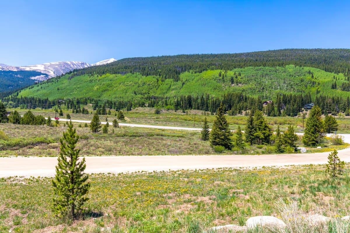 Echo Pines Chalet - Image 19