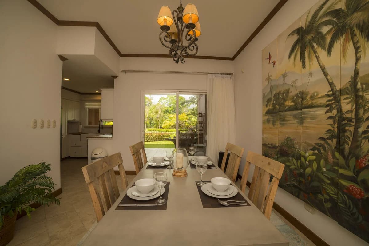 Veranda Condo 6F - Image 4