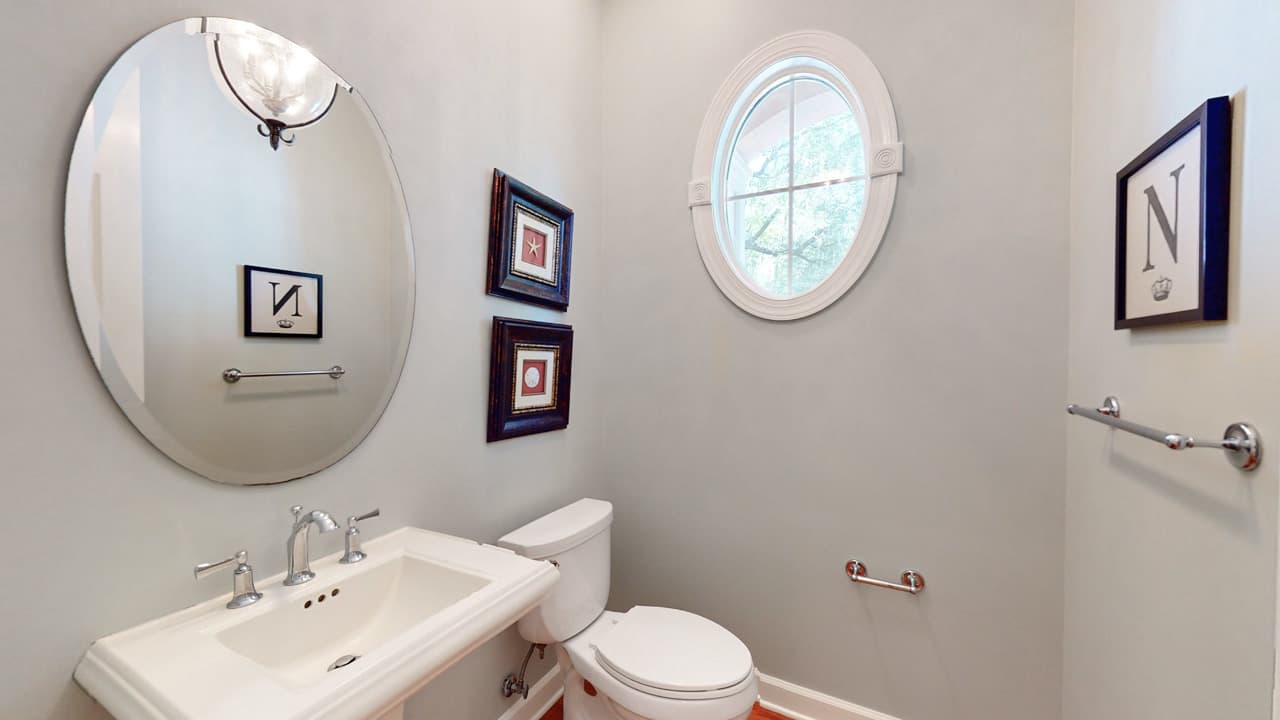 Blue Court Place - Image 10