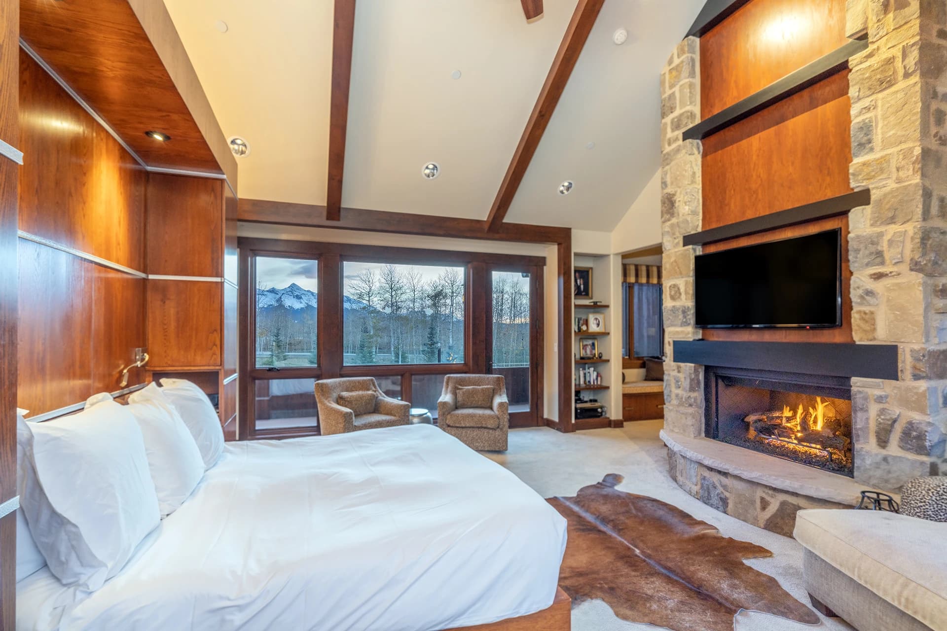 San Sophia Manor - Image 14