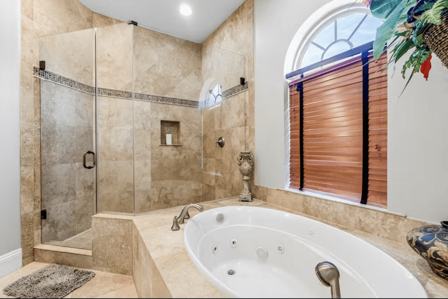 Villa by the Sea House - Image 21