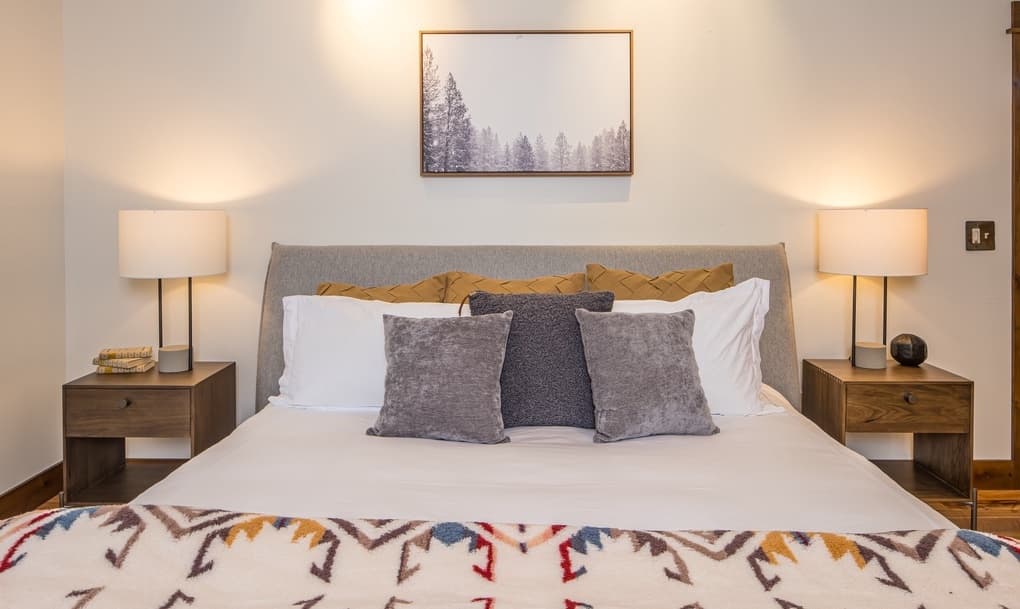 Little Thunder #8 - Image 21