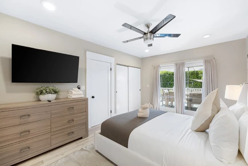 South Park Sanctuary - Image 15