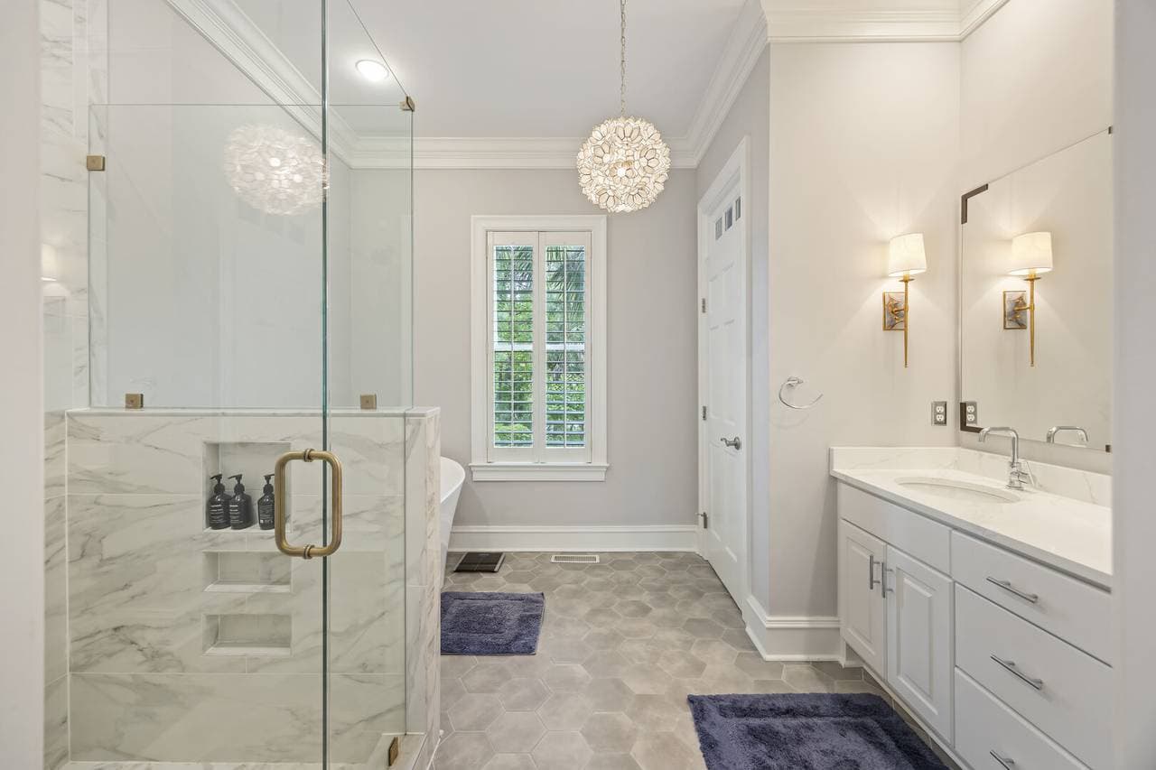 Curlew Court - Image 24