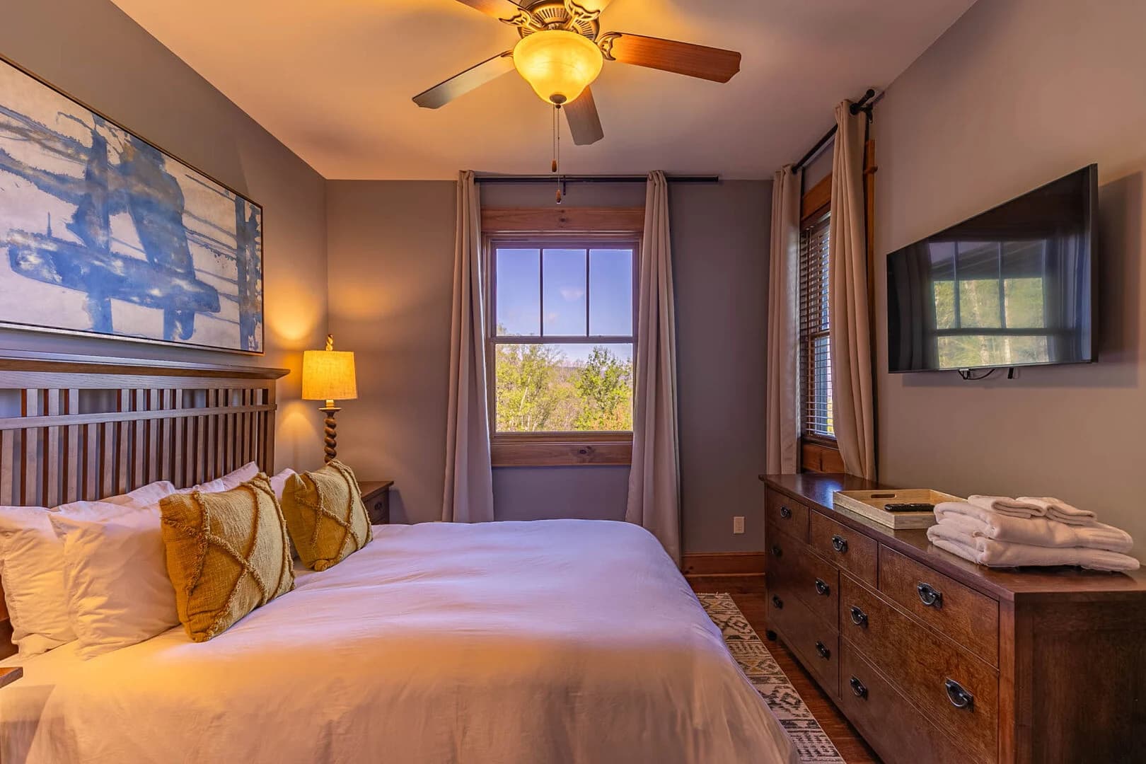 Blue Hole Lodge - Image 32