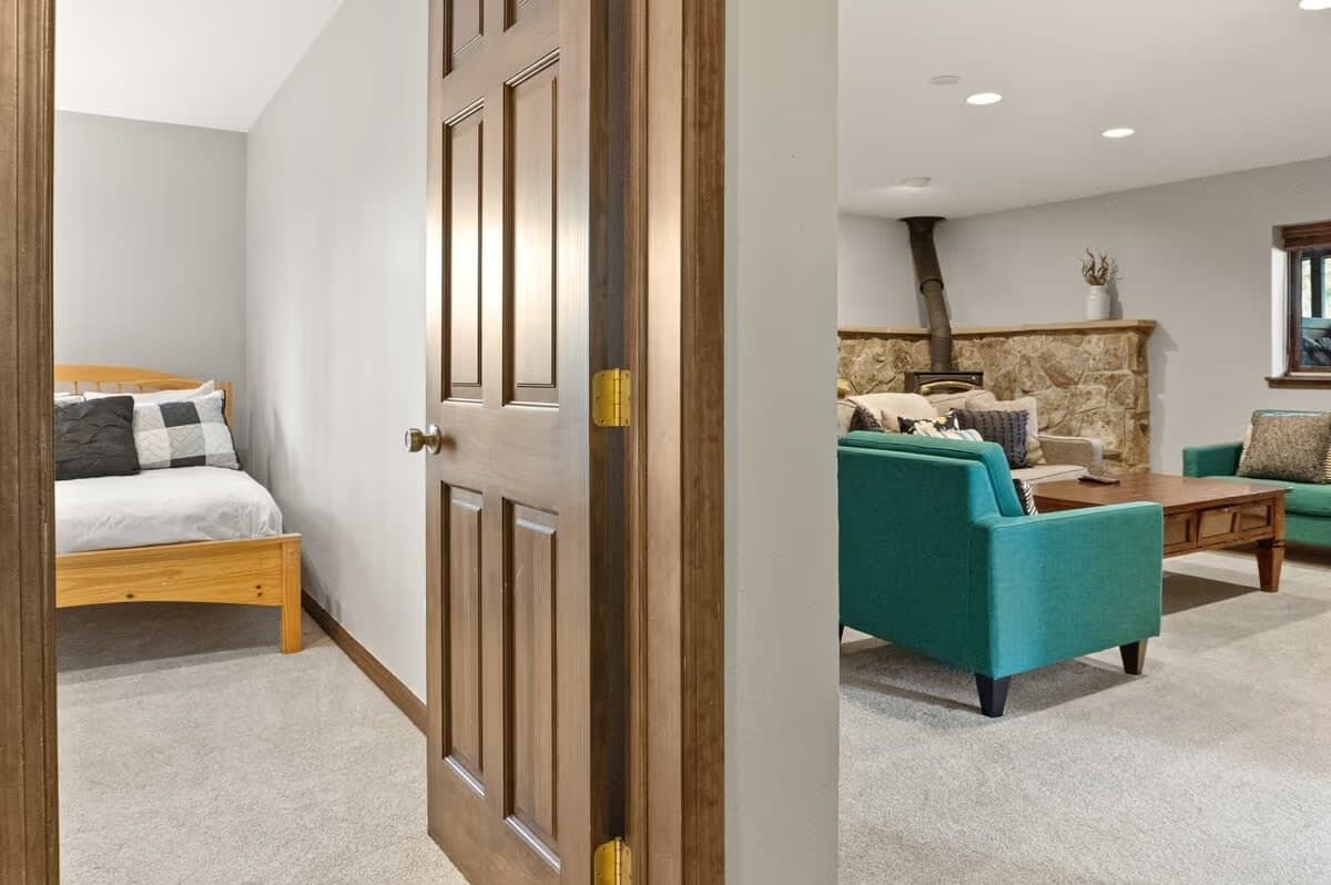 Pine Beam - Image 27