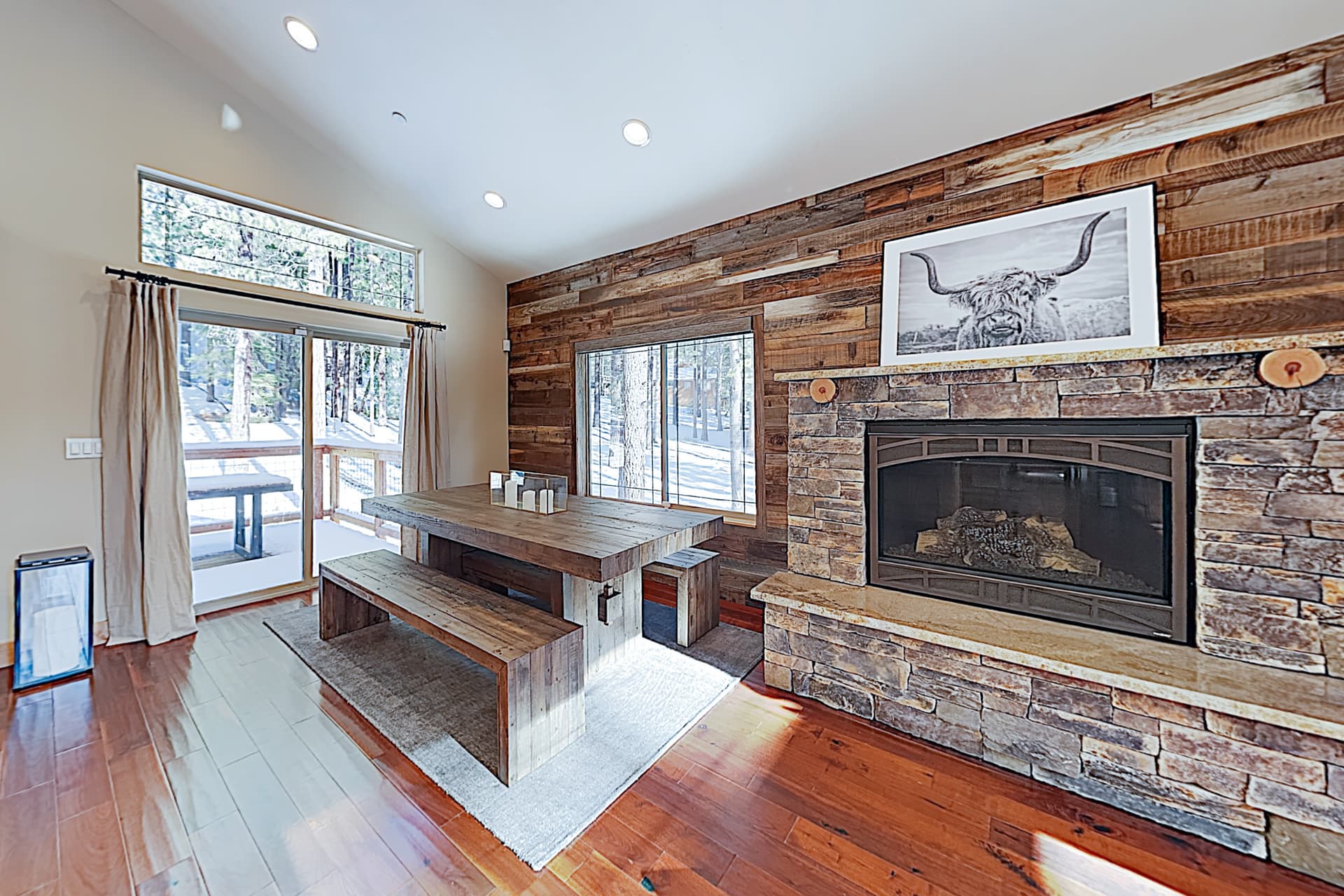 Luxury Mountain Retreat House - Image 7