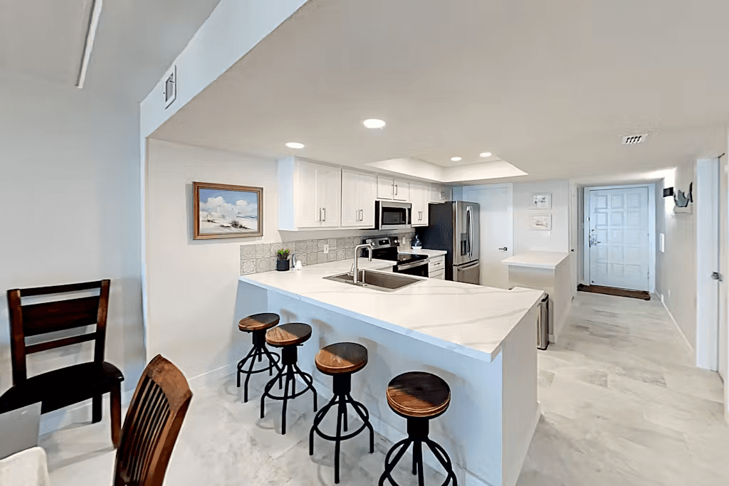 Suntide III Condo #907 - Image 2