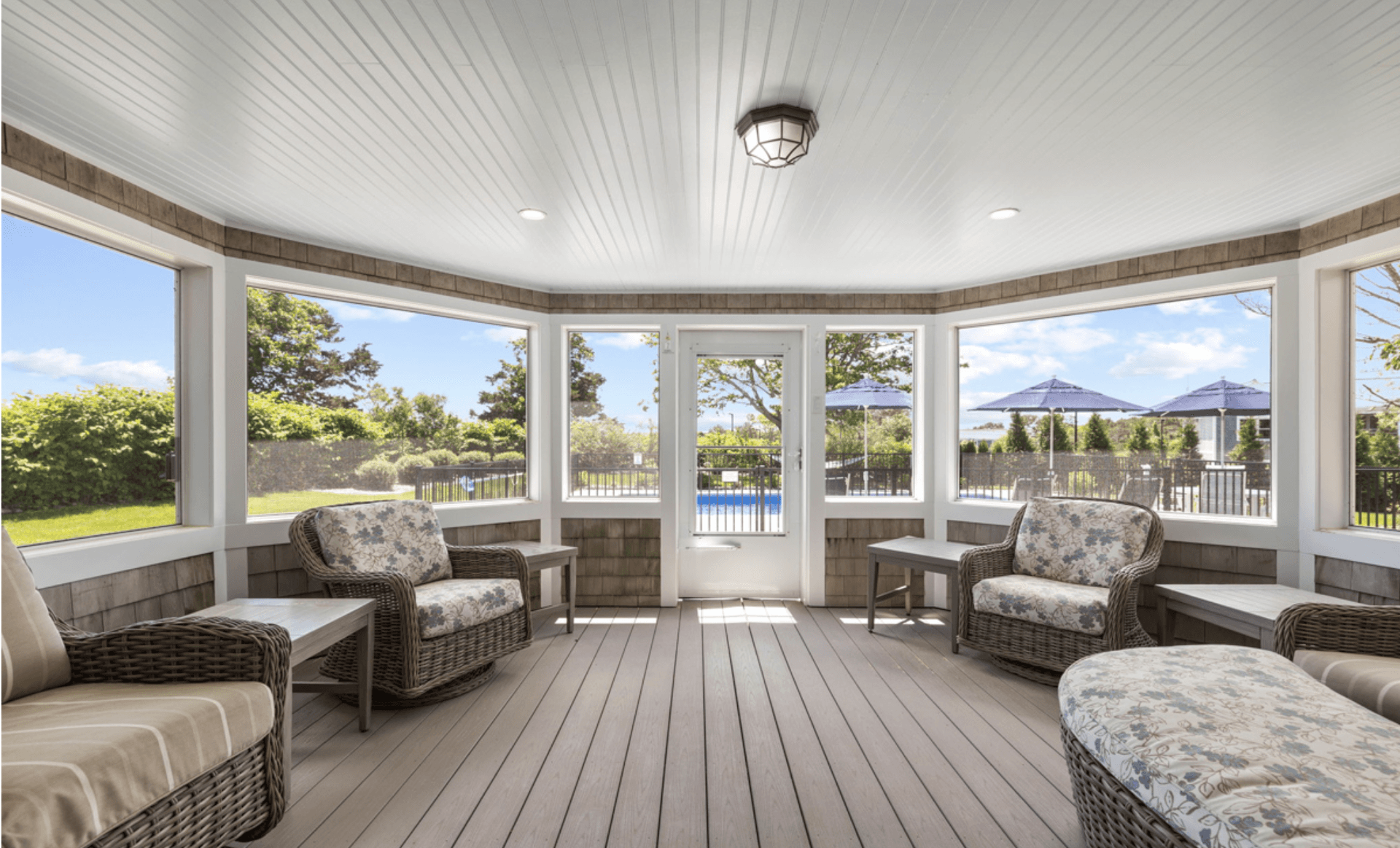 Seaside Manor - Image 6