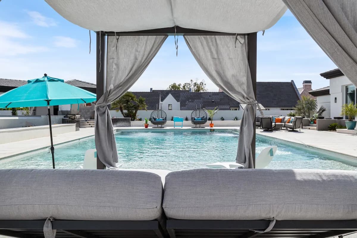 Big House - Image 39