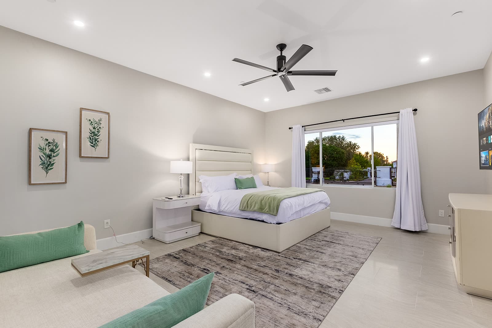 Big House - Image 16