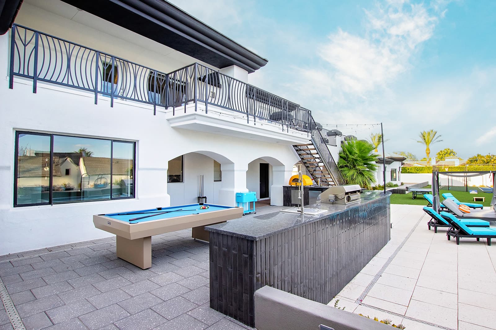 Big House - Image 32