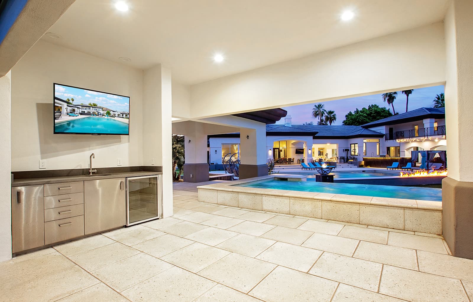 Big House - Image 49