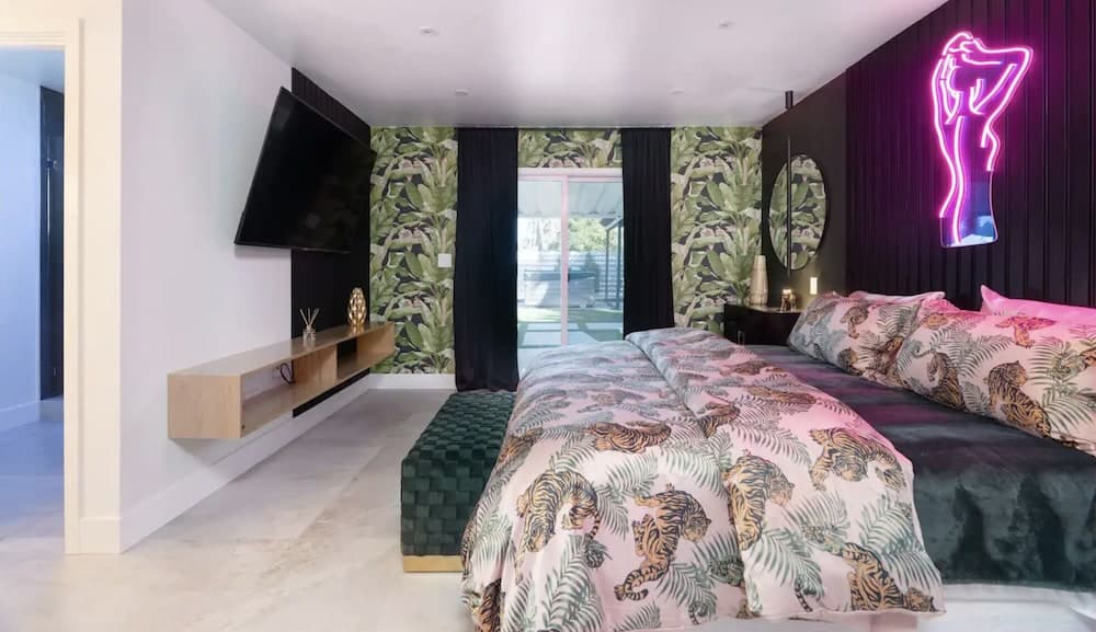 Blush Palm Springs - Image 18