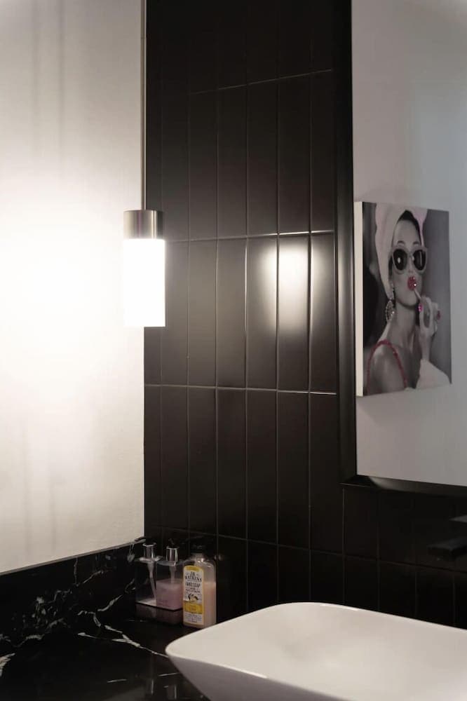 Blush Palm Springs - Image 31