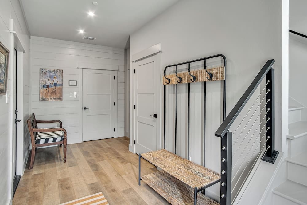 Gentry Sands - Image 21