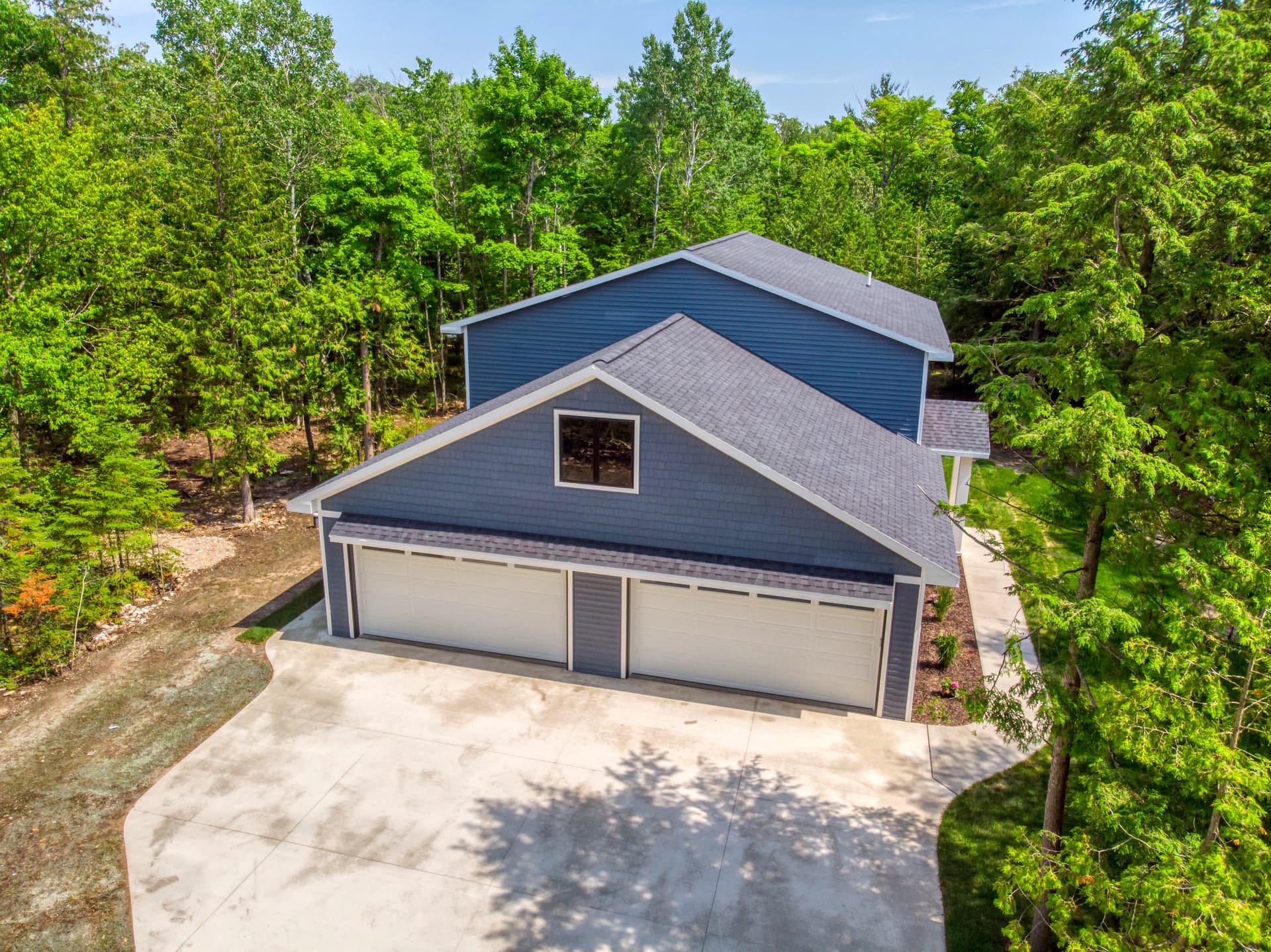 Loft House - Image 3