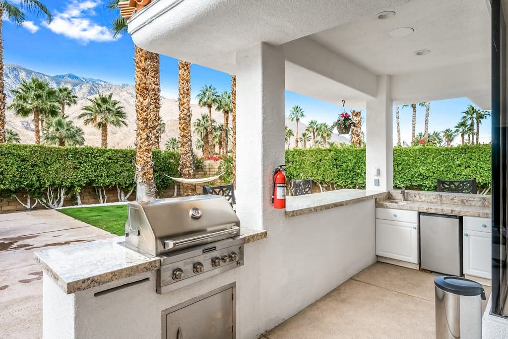 Palm Springs Villa - Image 28