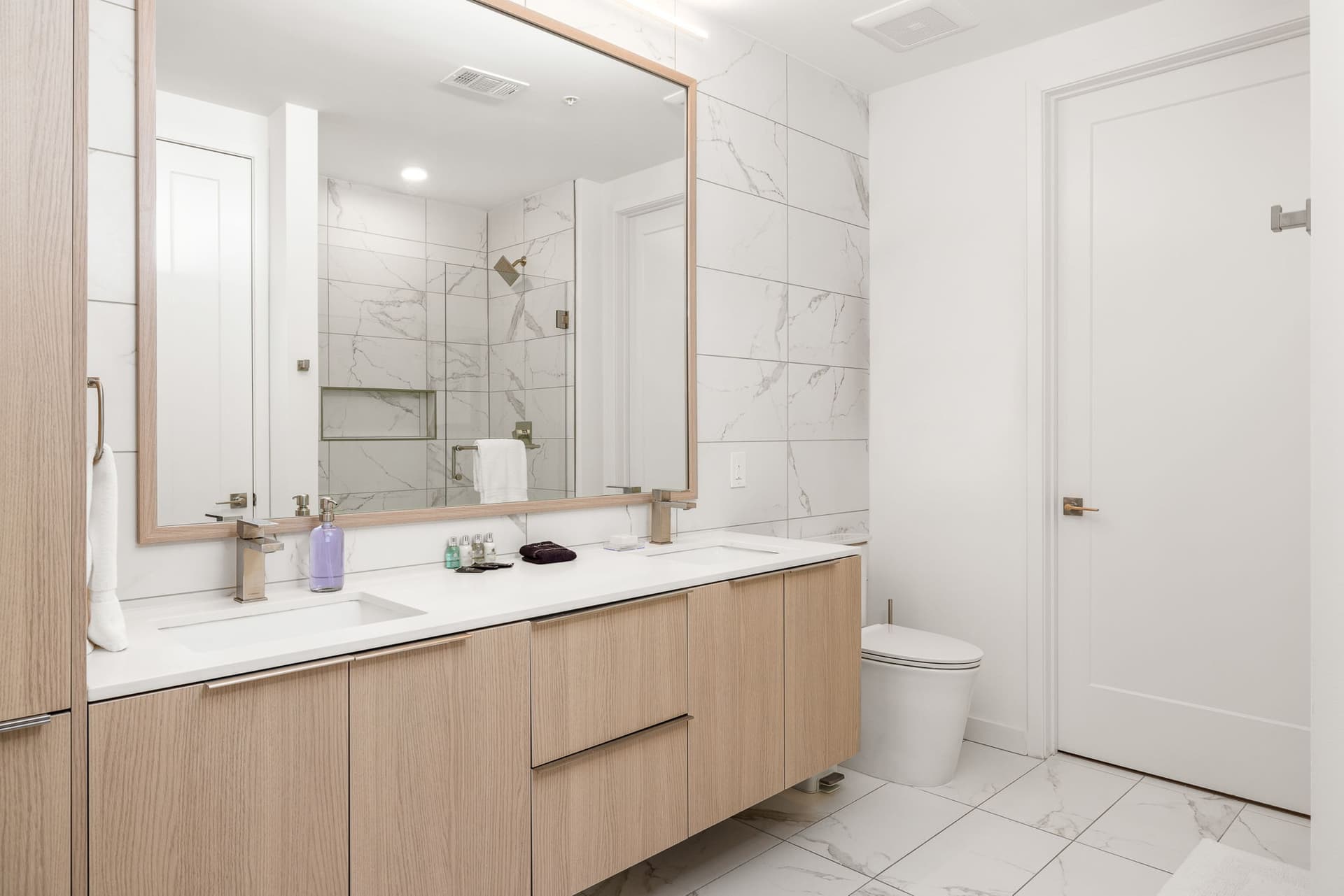 Thunderball Condo - Image 17