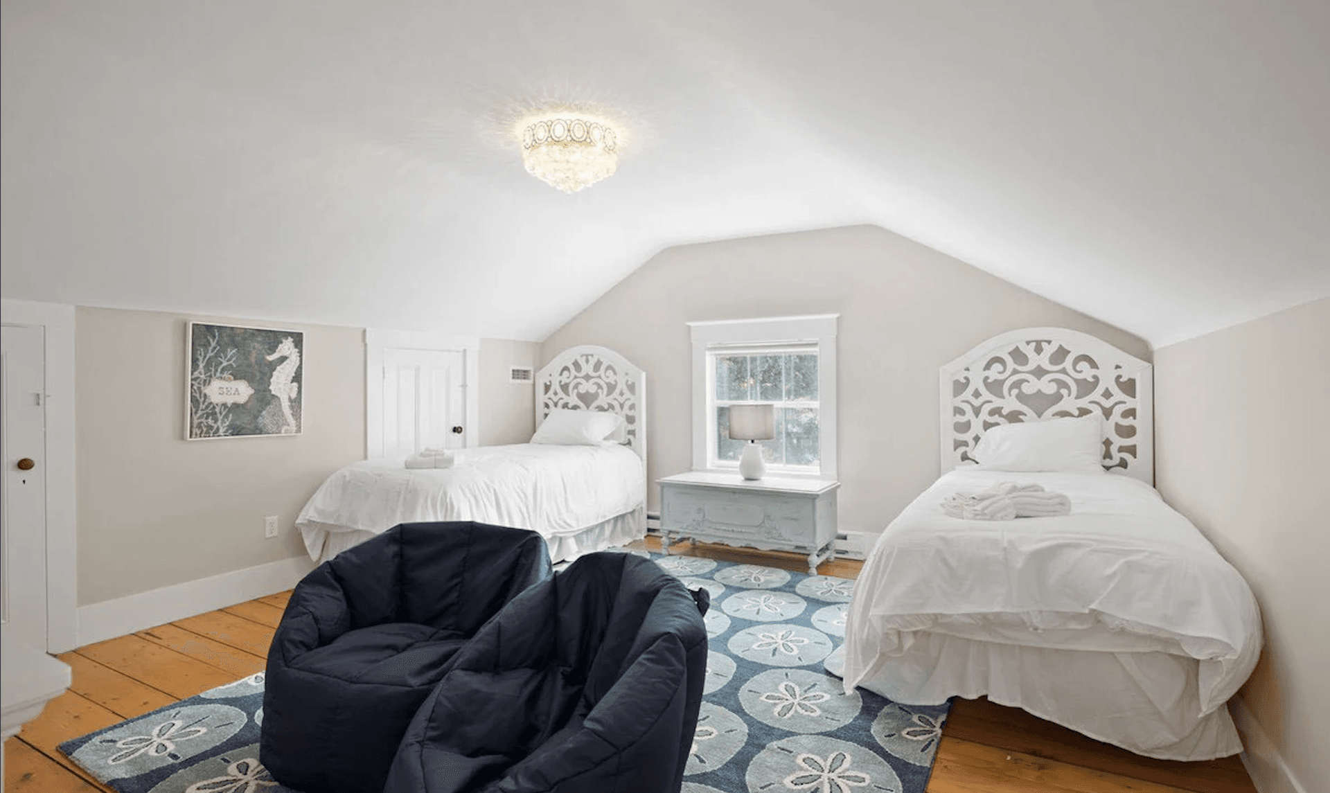 Center Of It All Estate - Image 46