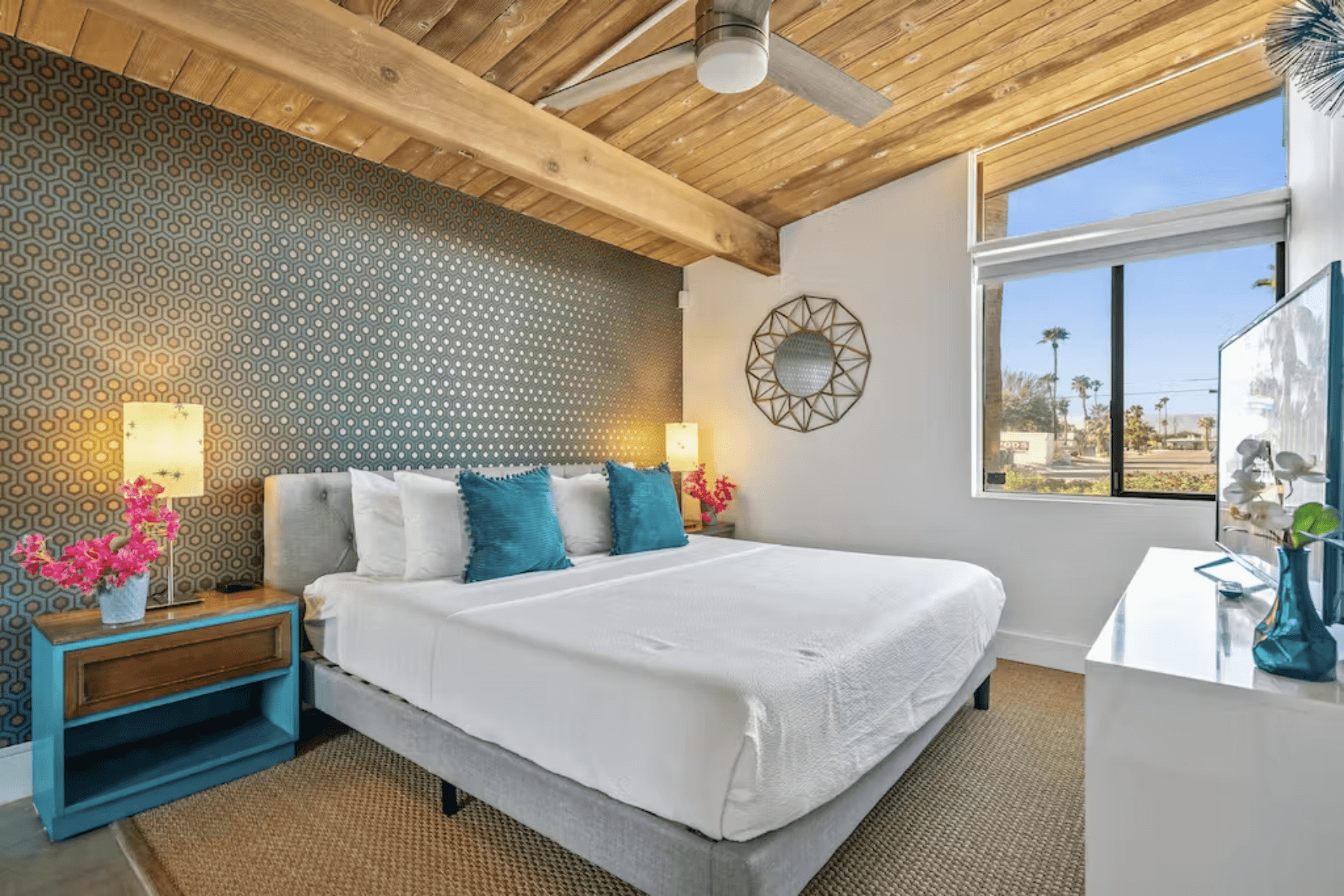 Desert Drip Home - Image 13