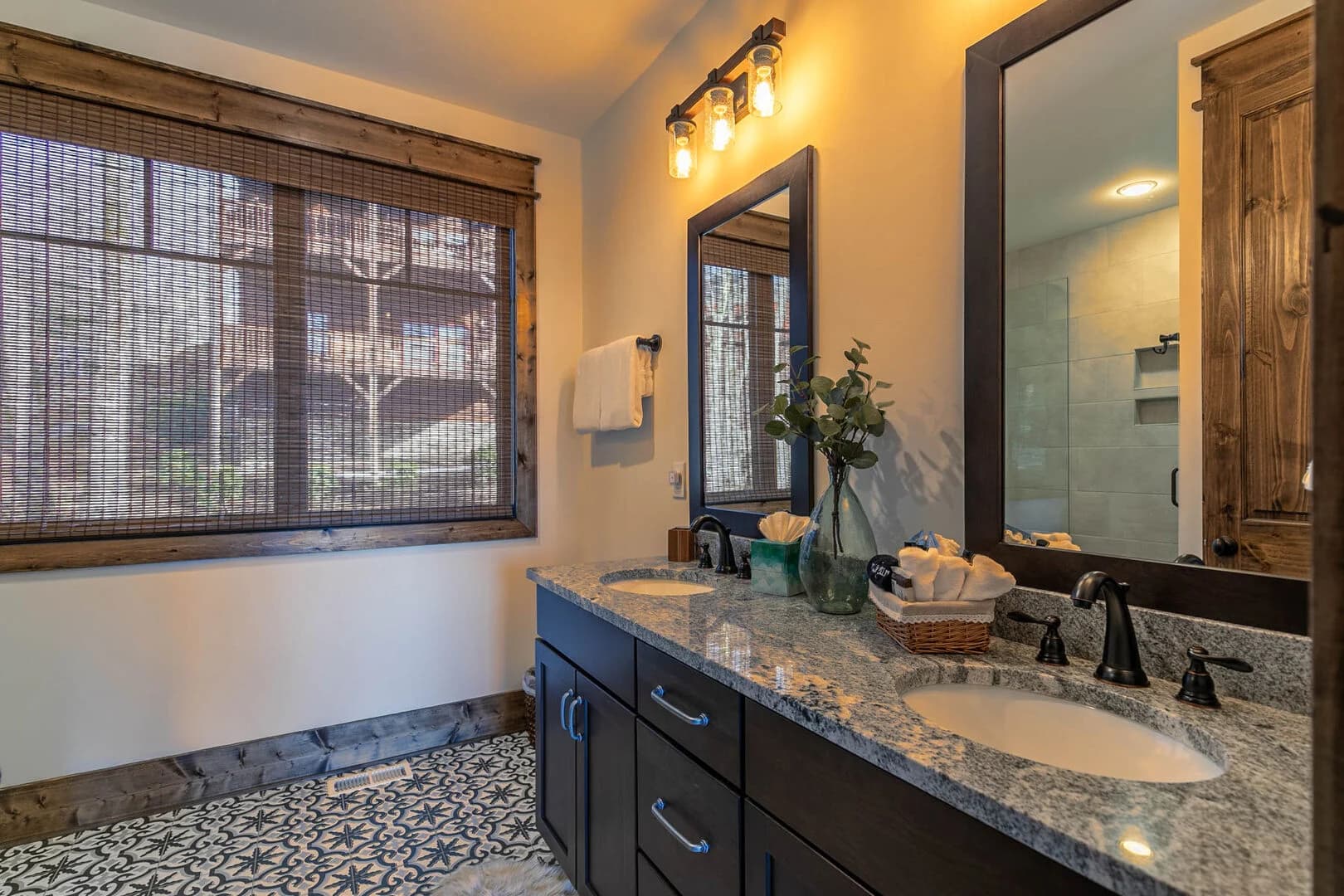 Firesky Lodge - Image 24